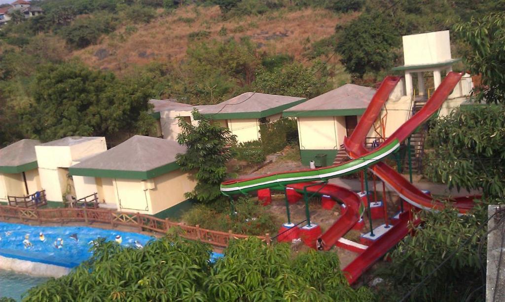 Pali Beach Resort Mālād Kültér fotó