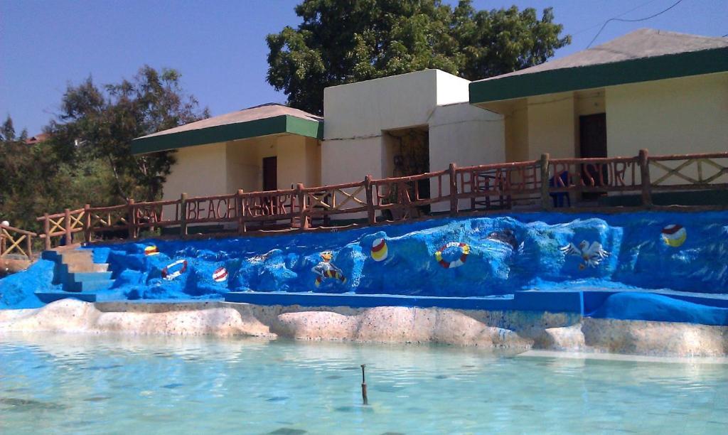 Pali Beach Resort Mālād Kültér fotó