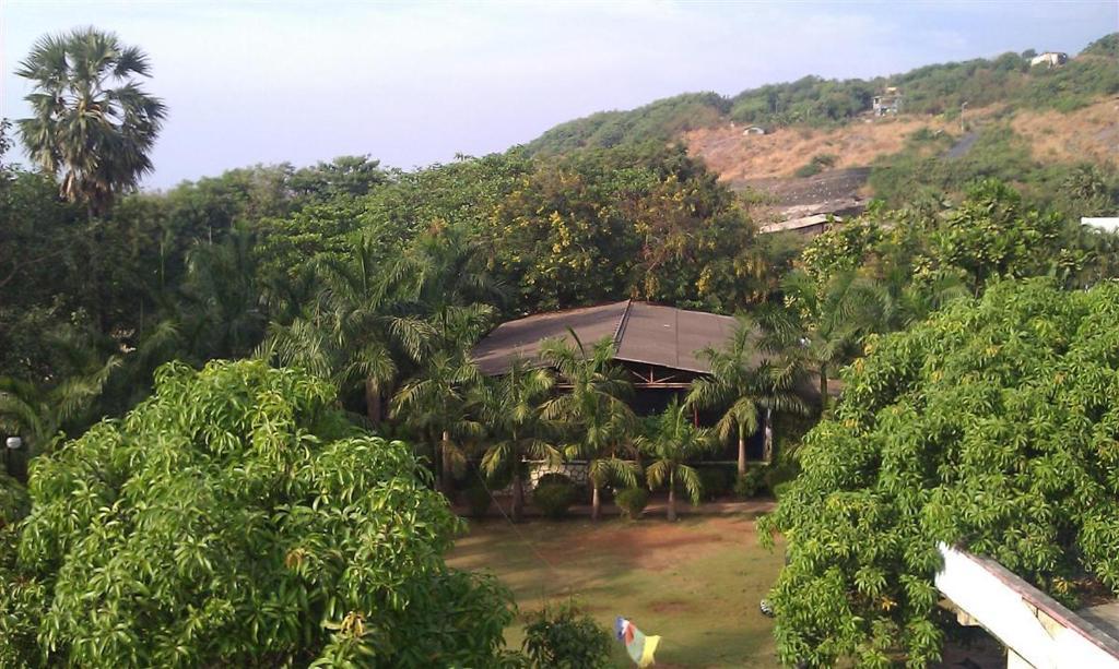Pali Beach Resort Mālād Kültér fotó