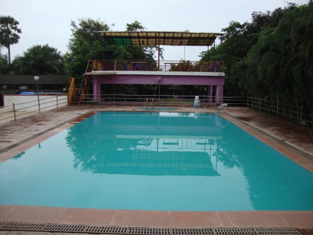 Pali Beach Resort Mālād Kültér fotó